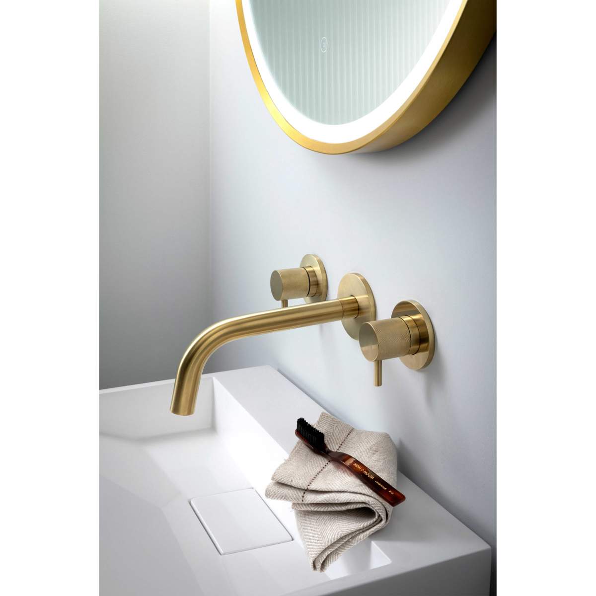 JTP Vos Brushed Brass Bath/Basin Spout 250mm (23439BBR)