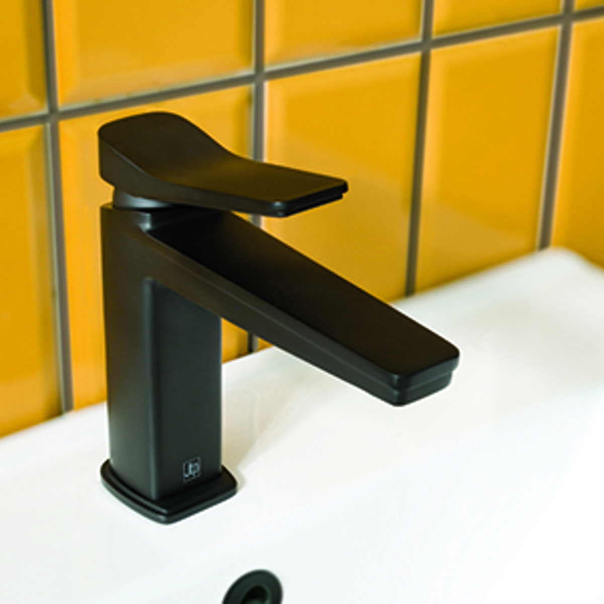 JTP Hix Matt Black Single Lever Basin Mixer (38001MB)