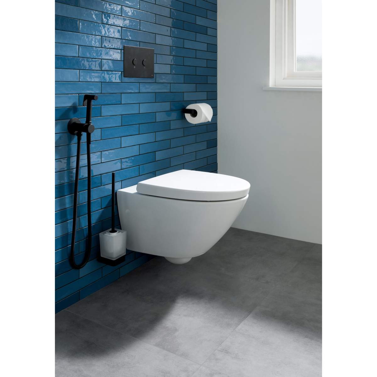 JTP Hix Matt Black Toilet Paper Holder (38151MB)